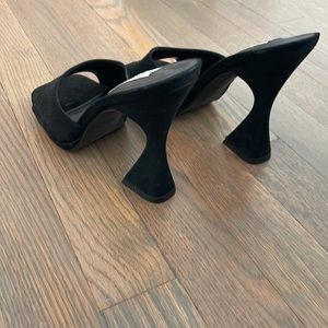 Steve Madden Lipa - square toe slip on dress sandal size 9